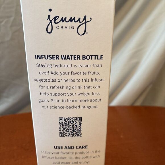 Jenny Craig INFUSER BOTTLE for Just Water or add Fruits & Vegetables - NEW - Picture 7 of 9